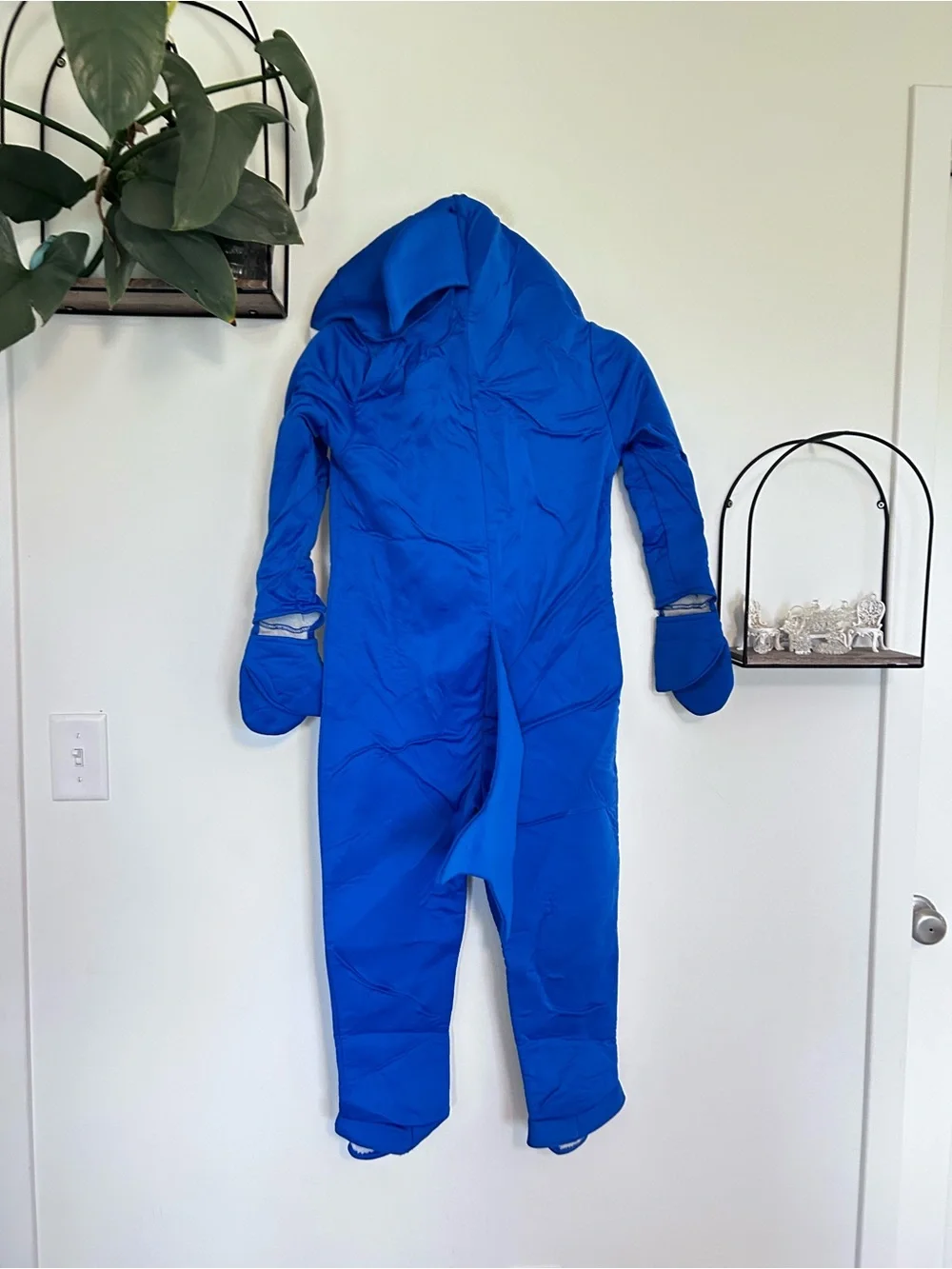 Era Spooky Blue & White Shark One Piece Halloween Costume Kids Large